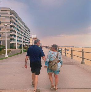 Meet your Posher, Stacy